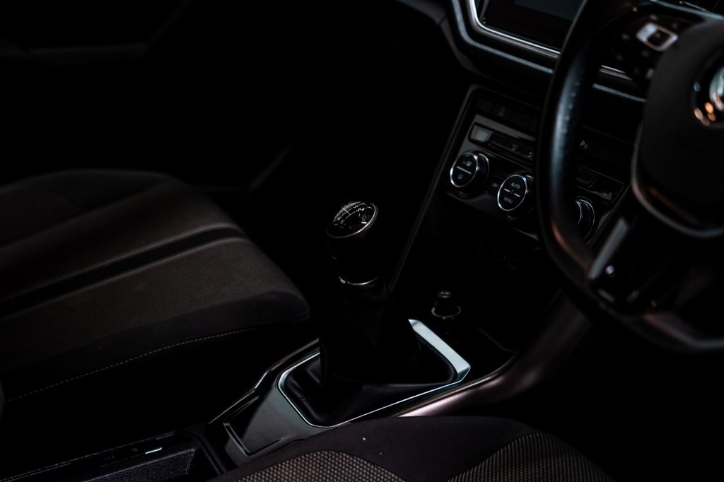 Used Volkswagen T-Roc 2018 for sale - 76417855: Photo 15