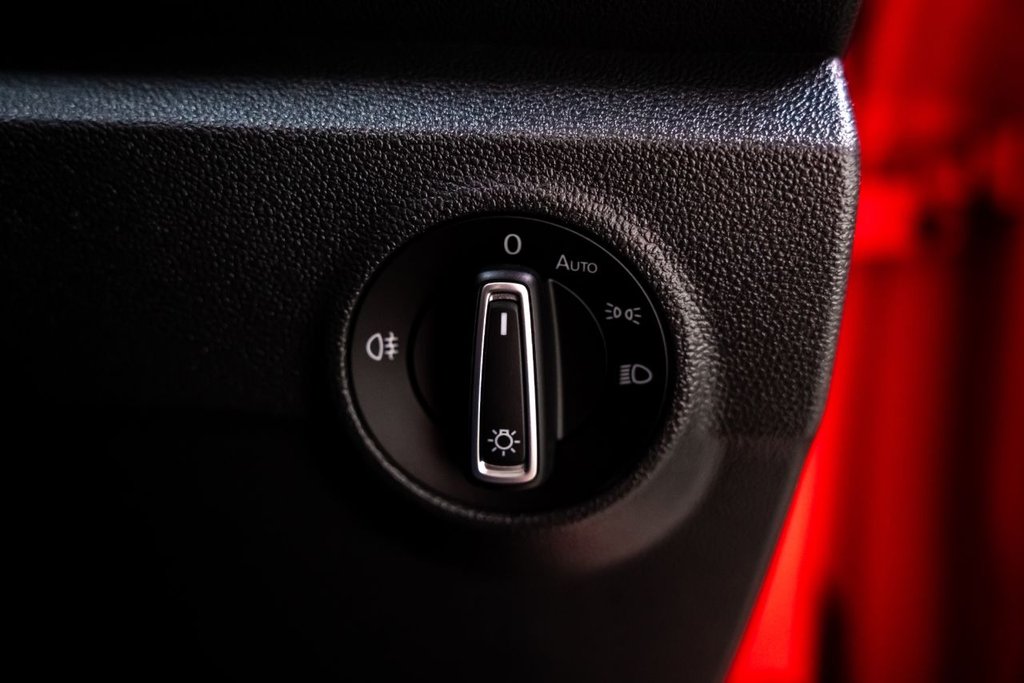 Used Volkswagen T-Roc 2018 for sale - 76417855: Photo 20