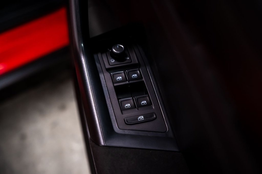 Used Volkswagen T-Roc 2018 for sale - 76417855: Photo 21