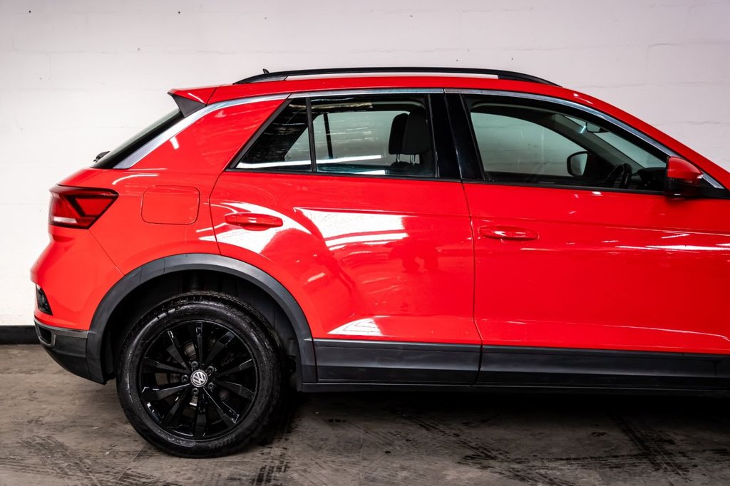 Used Volkswagen T-Roc 2018 for sale - 76417855: Photo 23