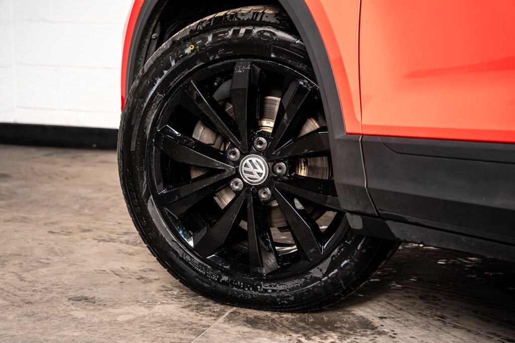 Used Volkswagen T-Roc 2018 for sale - 76417855: Photo 26