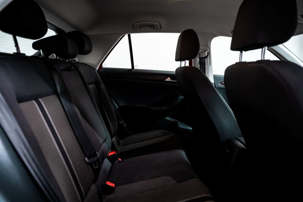 Used Volkswagen T-Roc 2018 for sale - 76417855: Photo 6