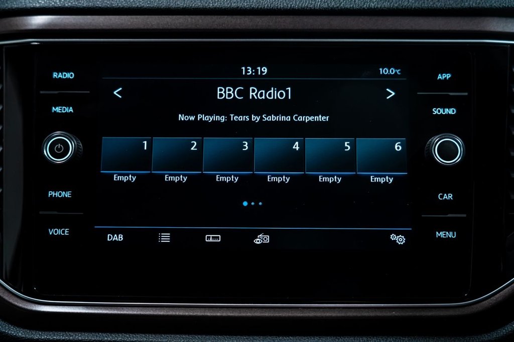 Used Volkswagen T-Roc 2018 for sale - 76417855: Photo 9