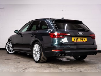 Used Audi A4 2017 for sale - 79618934: Photo