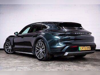 Used Porsche Taycan 2022 for sale - 78650216: Photo