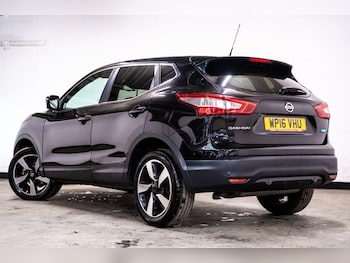 Used Nissan Qashqai 2016 for sale - 76985752: Photo