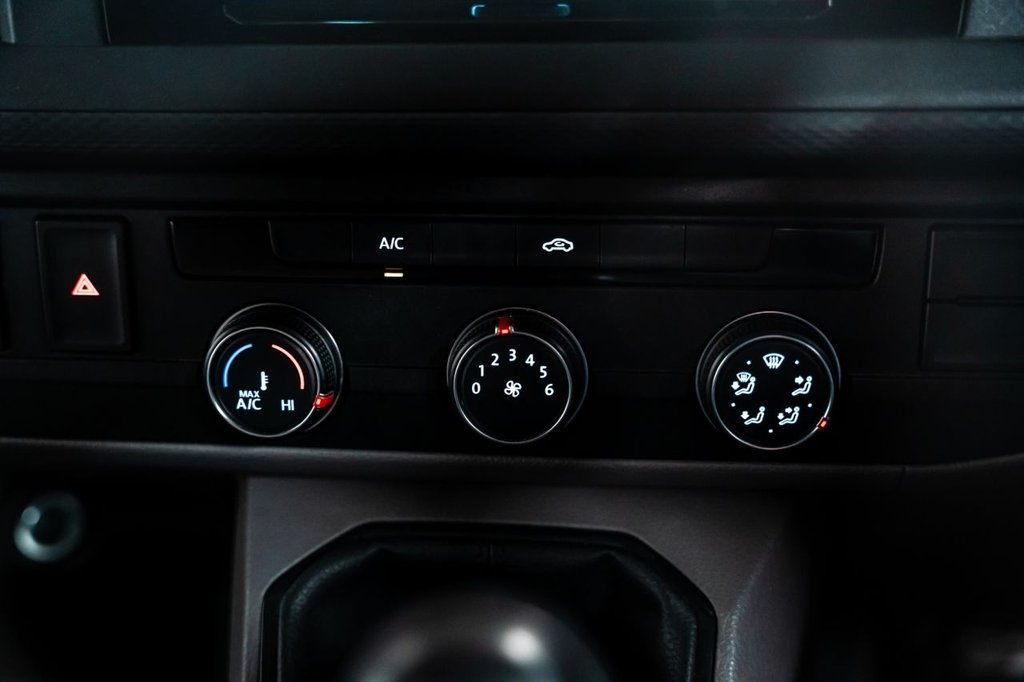 Used Volkswagen Transporter 2023 for sale - 78002342: Photo 13