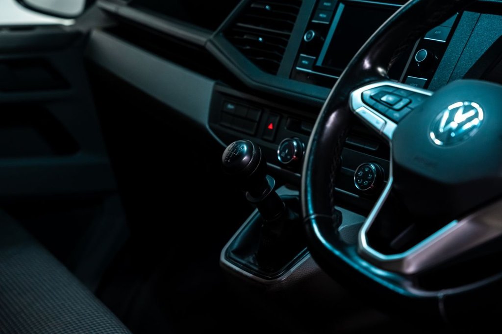 Used Volkswagen Transporter 2023 for sale - 78002342: Photo 14