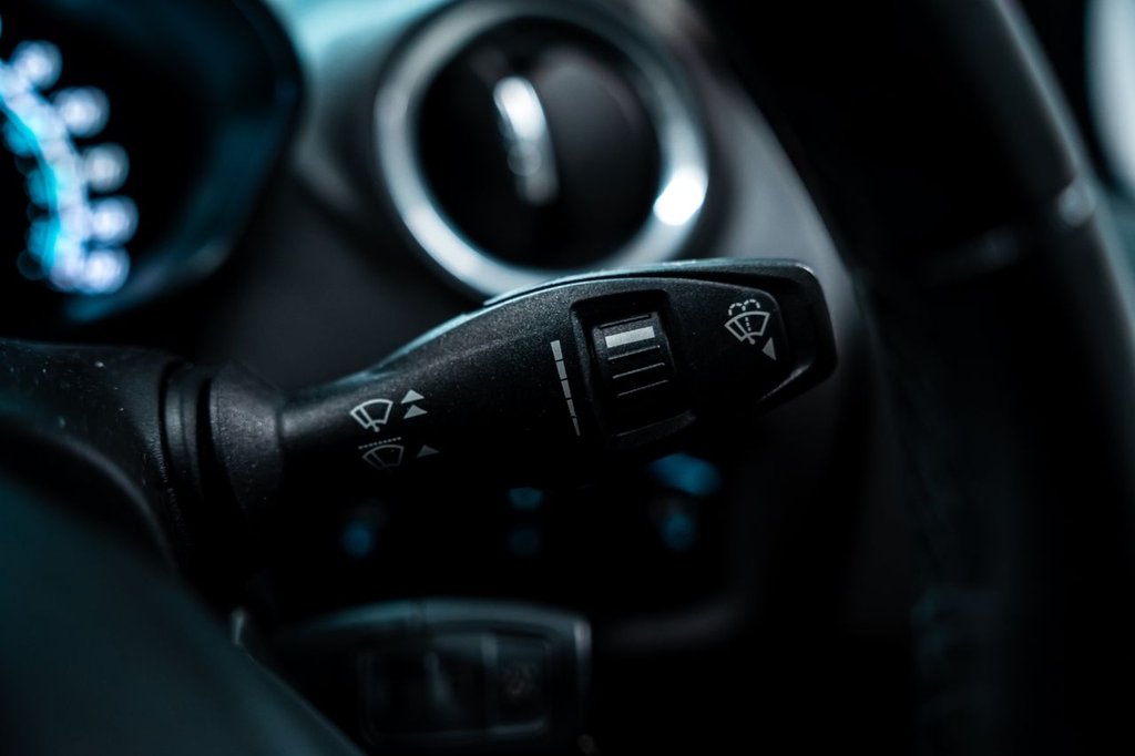 Used Ford Fiesta 2015 for sale - 76610323: Photo 17