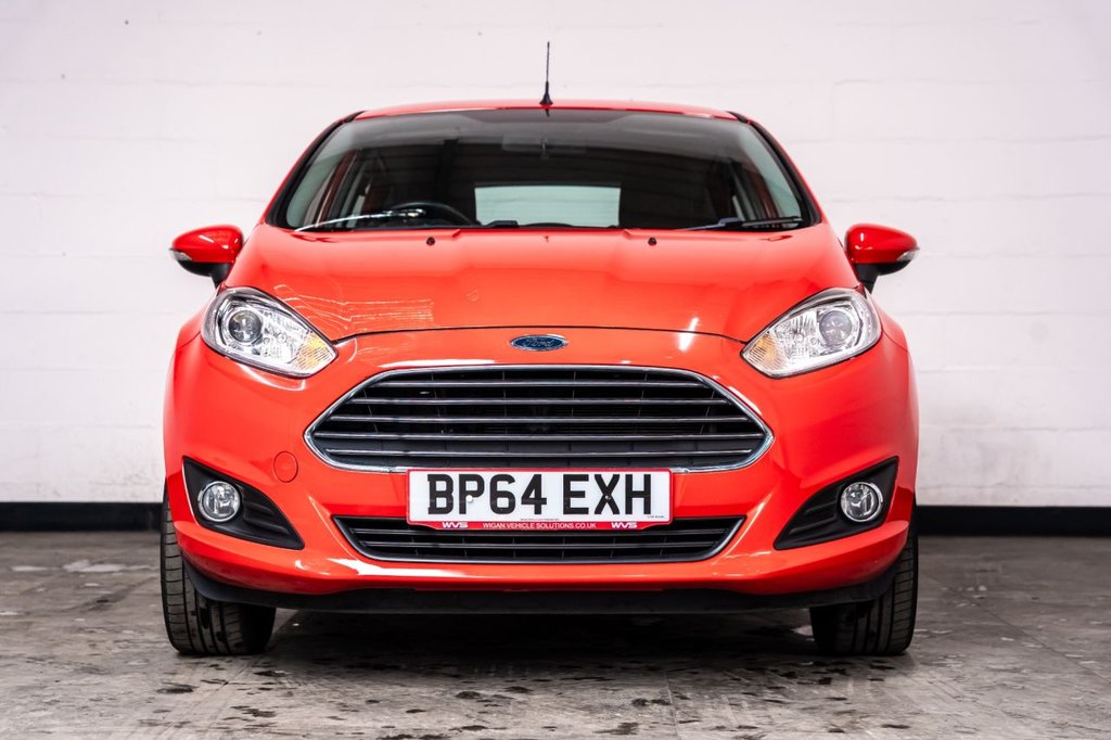 Used Ford Fiesta 2015 for sale - 76610323: Photo 2