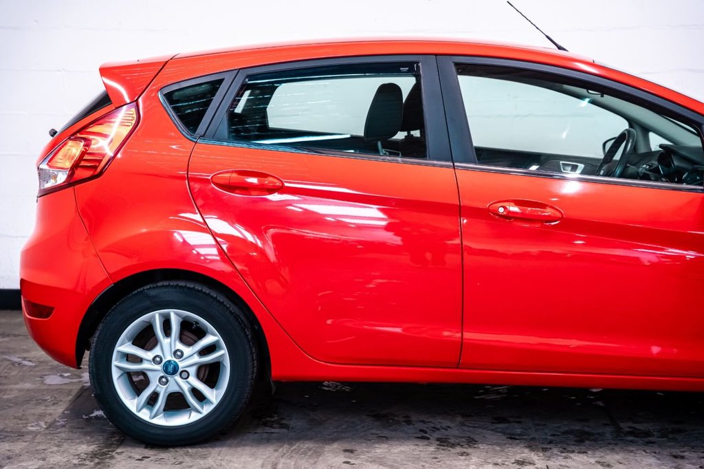 Used Ford Fiesta 2015 for sale - 76610323: Photo 21