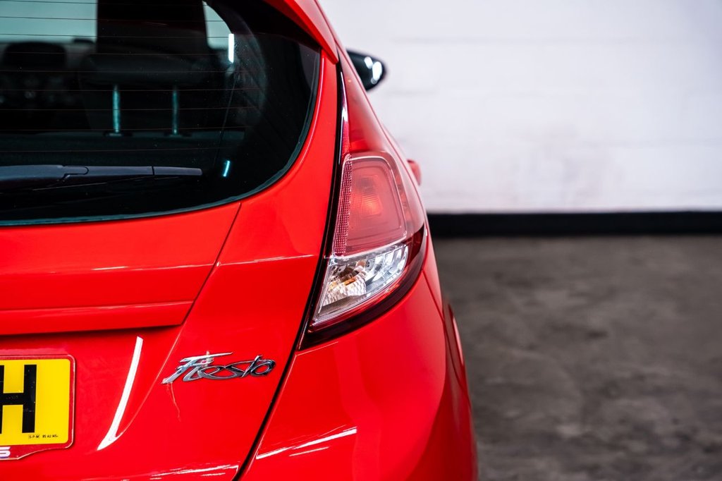 Used Ford Fiesta 2015 for sale - 76610323: Photo 28