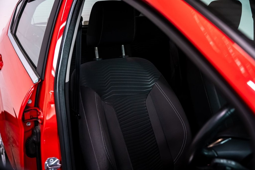 Used Ford Fiesta 2015 for sale - 76610323: Photo 4