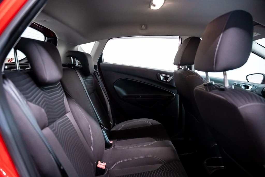 Used Ford Fiesta 2015 for sale - 76610323: Photo 6