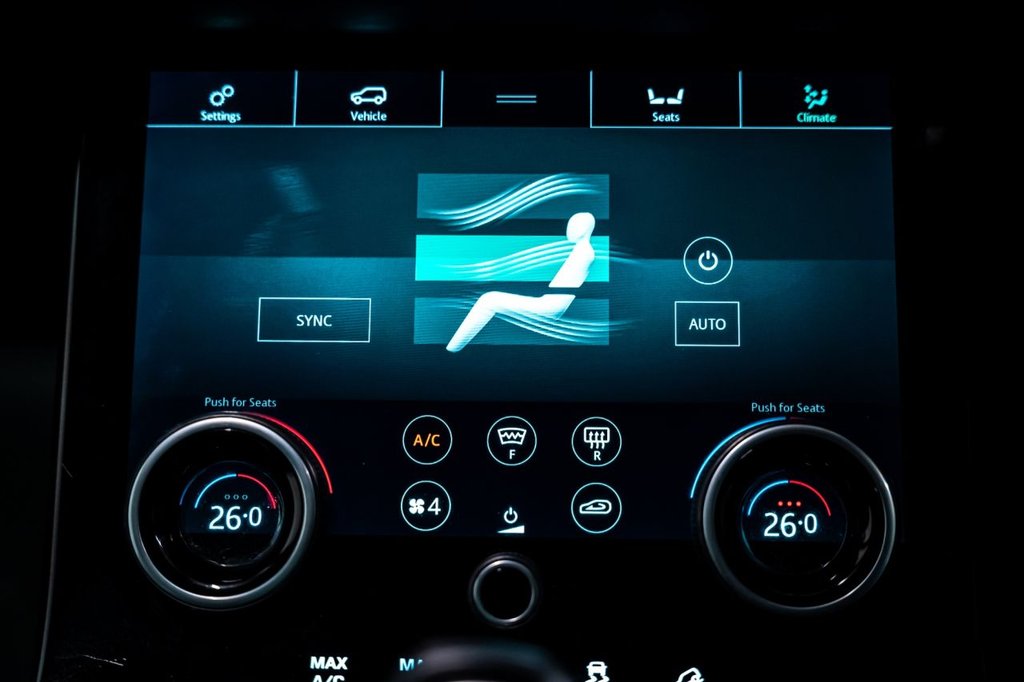 Used Land Rover Range Rover Evoque 2019 for sale - 77038189: Photo 16