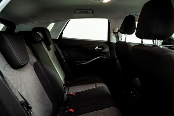 Used Vauxhall Grandland X 2018 for sale - 75275908: Photo 6