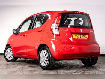 Used Suzuki Splash 2013 for sale - 79170790: Photo