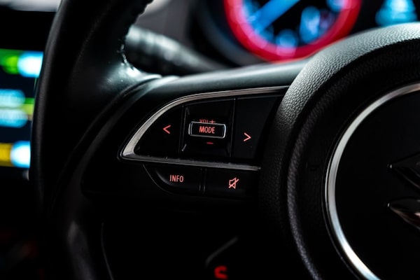 Used Suzuki Swift 2021 for sale - 76245157: Photo 14