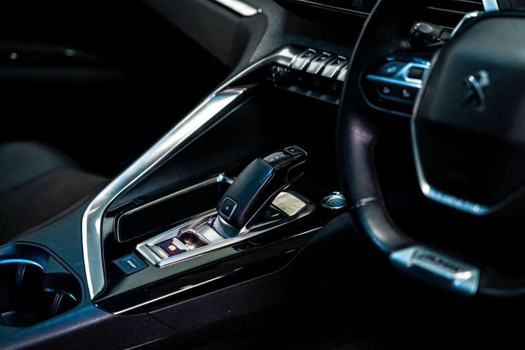 Used Peugeot 3008 2020 for sale - 77849500: Photo 16