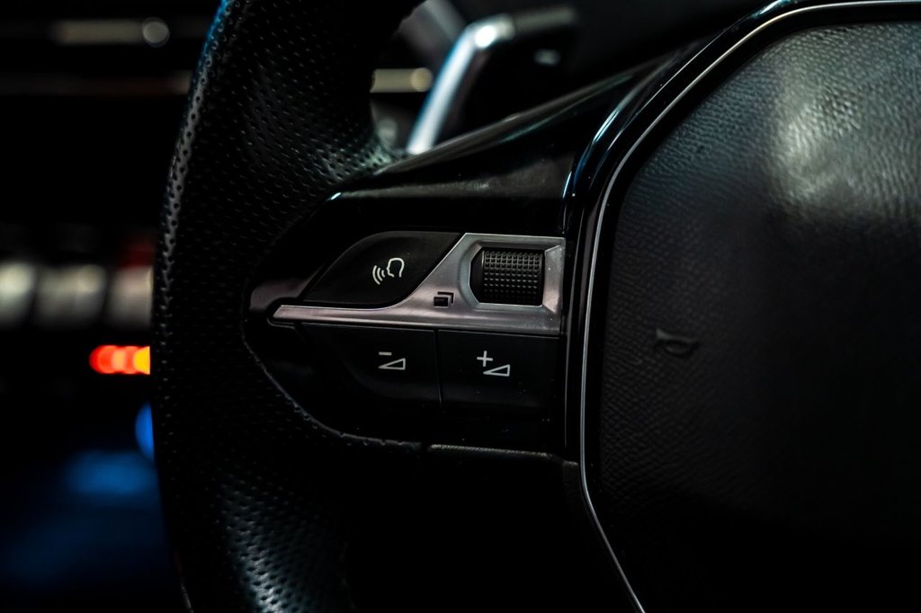 Used Peugeot 3008 2020 for sale - 77849500: Photo 17