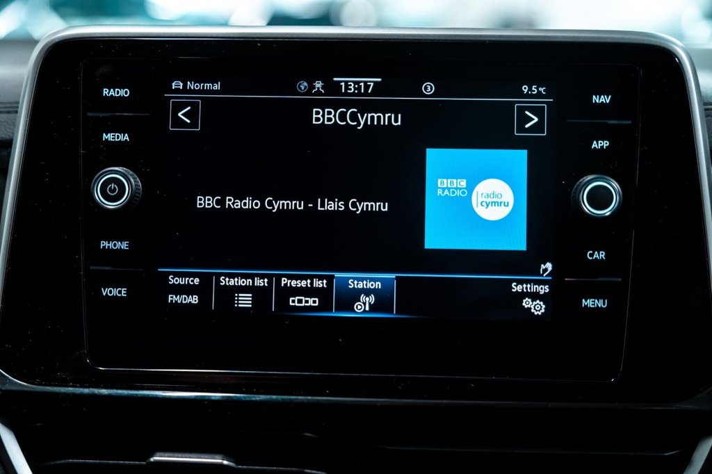 Used Volkswagen T-Roc 2024 for sale - 77546648: Photo 10