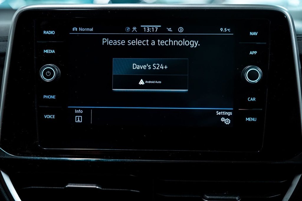 Used Volkswagen T-Roc 2024 for sale - 77546648: Photo 12