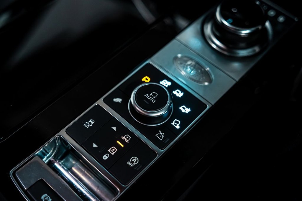 Used Land Rover Discovery 2019 for sale - 77048900: Photo 21