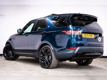 Used Land Rover Discovery 2019 for sale - 77048900: Photo