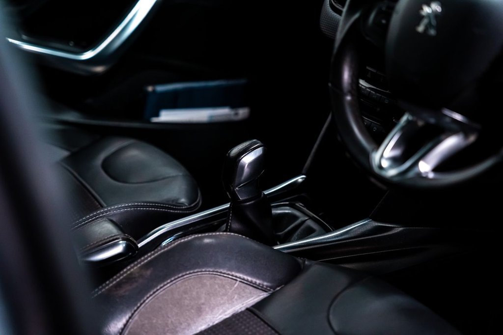 Used Peugeot 2008 2014 for sale - 77477720: Photo 13