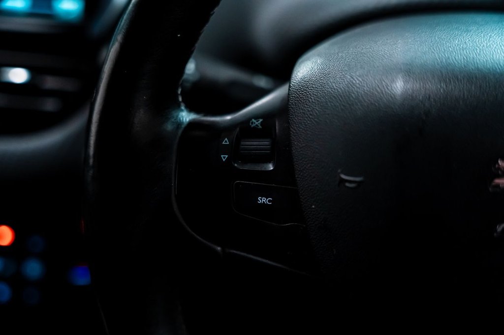 Used Peugeot 2008 2014 for sale - 77477720: Photo 14