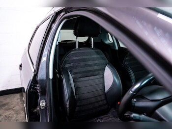 Used Peugeot 2008 2014 for sale - 77477720: Photo