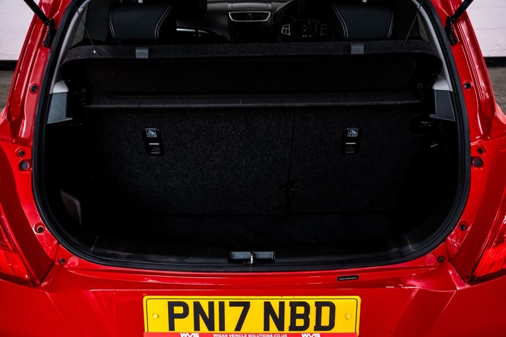 Used Suzuki Swift 2017 for sale - 78096102: Photo 30