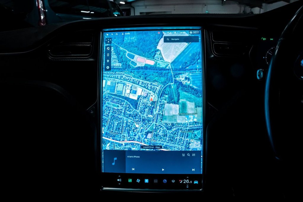 Used Tesla Model X 2017 for sale - 77133059: Photo 11