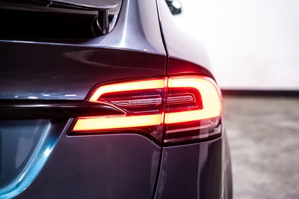 Used Tesla Model X 2017 for sale - 77133059: Photo 28