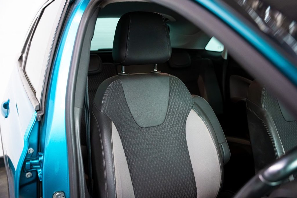 Used Vauxhall Crossland X 2018 for sale - 76535679: Photo 4