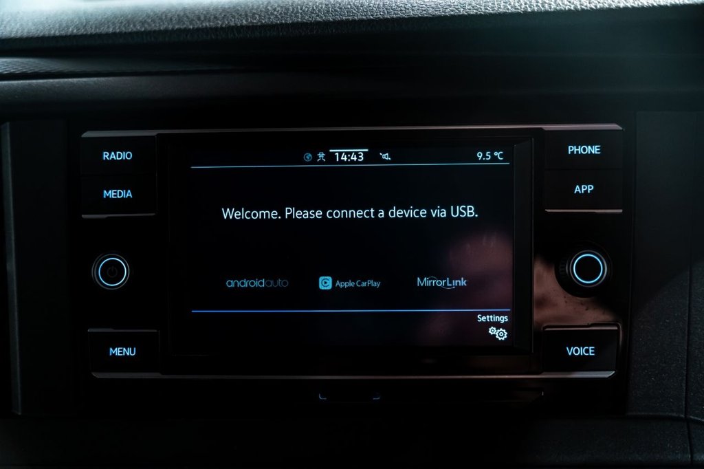 Used Volkswagen Transporter 2023 for sale - 76909806: Photo 9