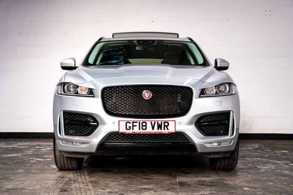 Used Jaguar F-Pace 2018 for sale - 77319540: Photo 2