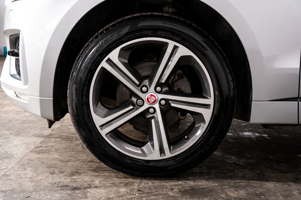 Used Jaguar F-Pace 2018 for sale - 77319540: Photo 39