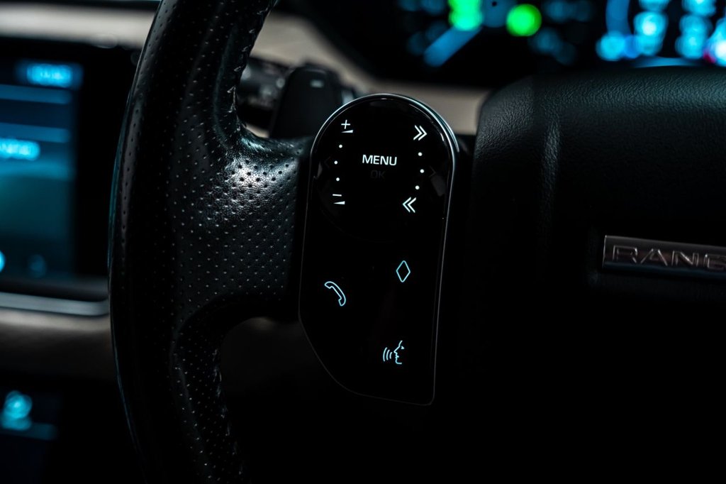 Used Land Rover Range Rover Velar 2018 for sale - 76546957: Photo 15