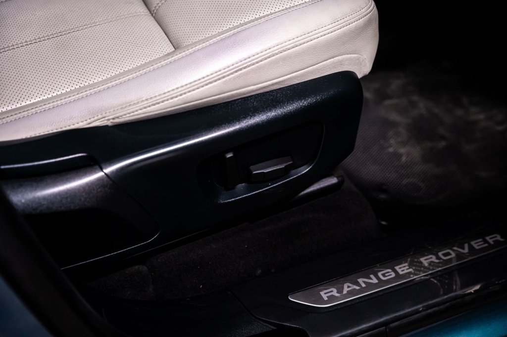 Used Land Rover Range Rover Velar 2018 for sale - 76546957: Photo 24