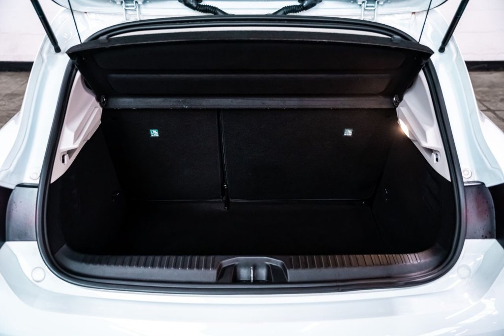 Used Renault Clio 2021 for sale - 77849563: Photo 33