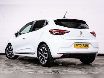 Used Renault Clio 2021 for sale - 77849563: Photo