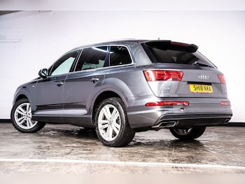 Used Audi Q7 2018 for sale - 77133239: Photo