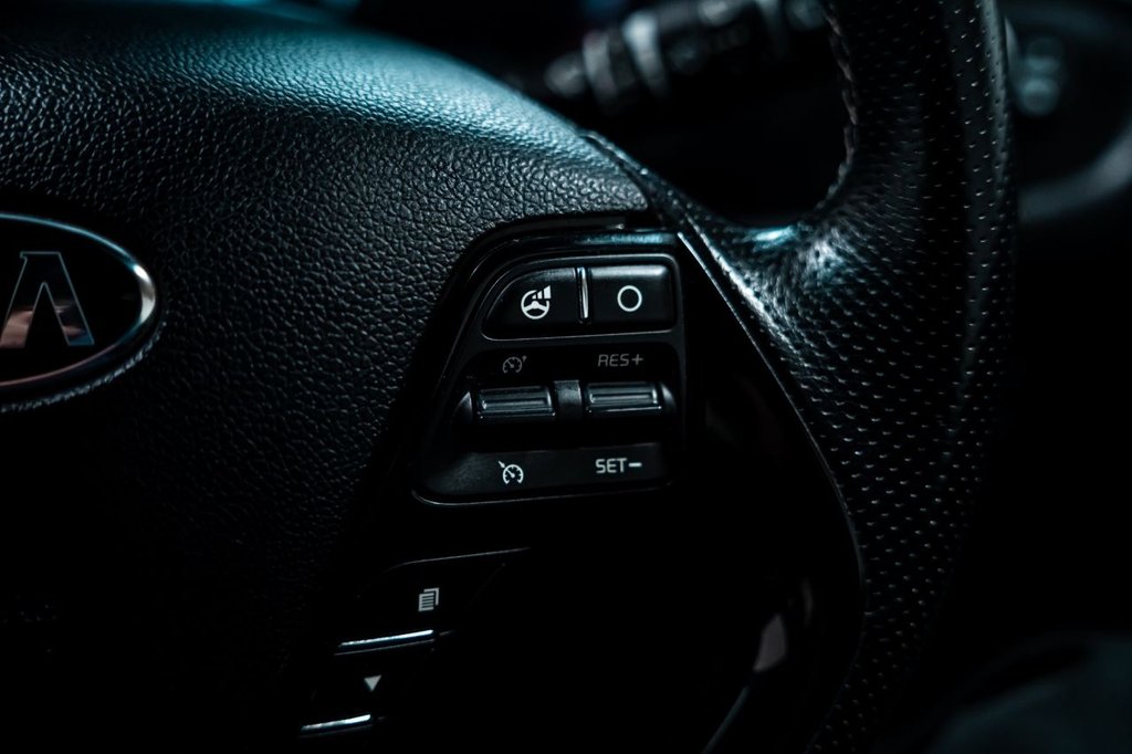 Used Kia Ceed 2018 for sale - 76574786: Photo 17