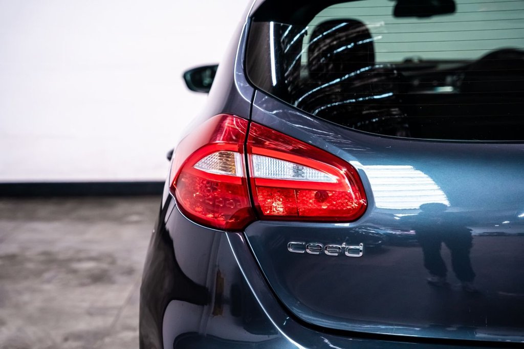 Used Kia Ceed 2018 for sale - 76574786: Photo 29
