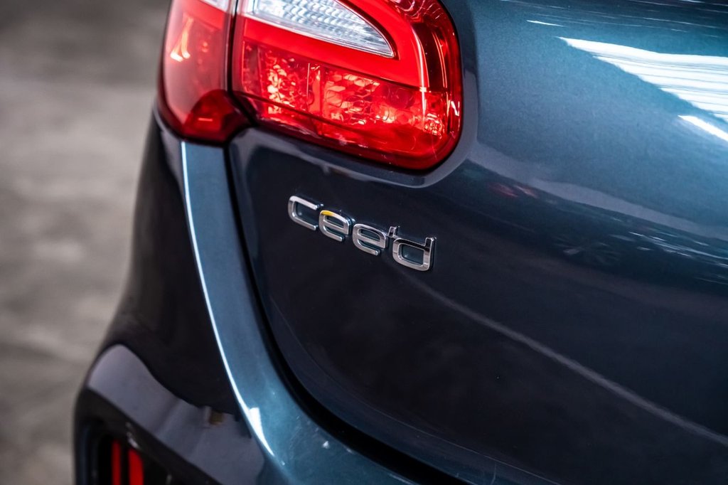 Used Kia Ceed 2018 for sale - 76574786: Photo 40