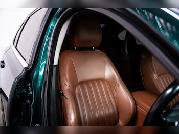 Used Jaguar XF 2016 for sale - 77734153: Photo