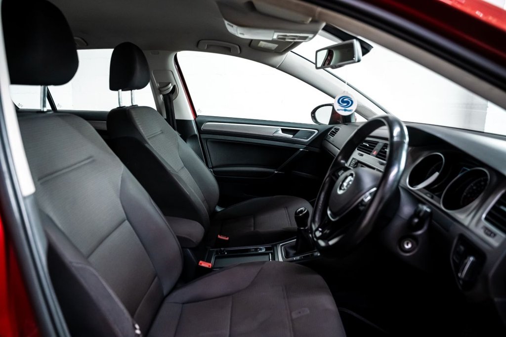 Used Volkswagen Golf 2015 for sale - 77547007: Photo 7