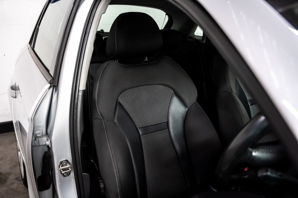 Used Audi A1 2013 for sale - 78180806: Photo 4