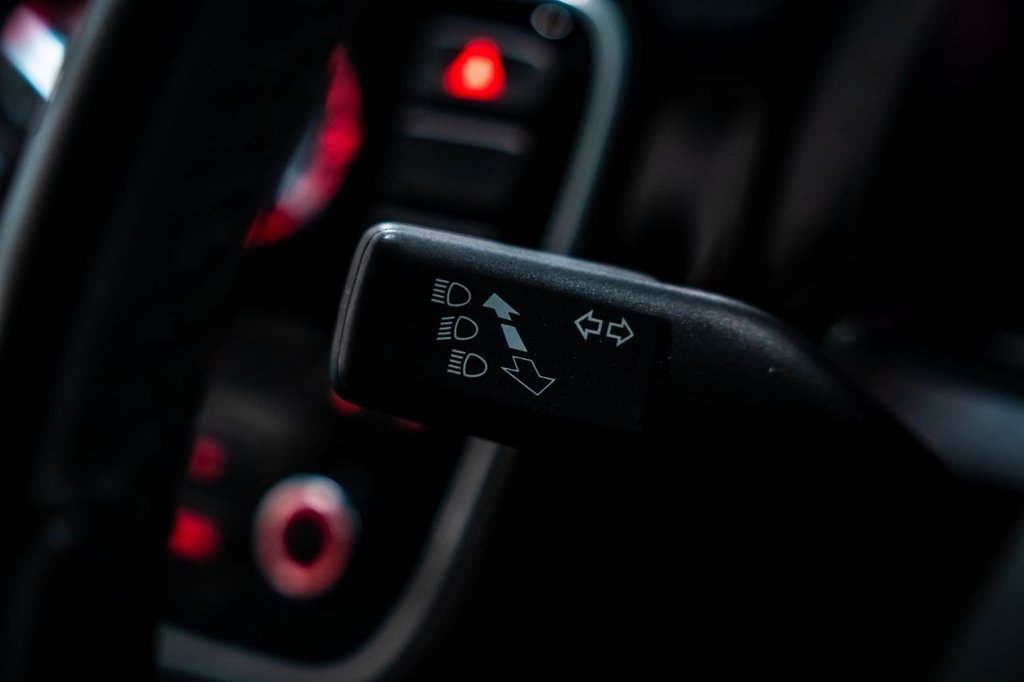 Used Volkswagen up! 2015 for sale - 77849558: Photo 11